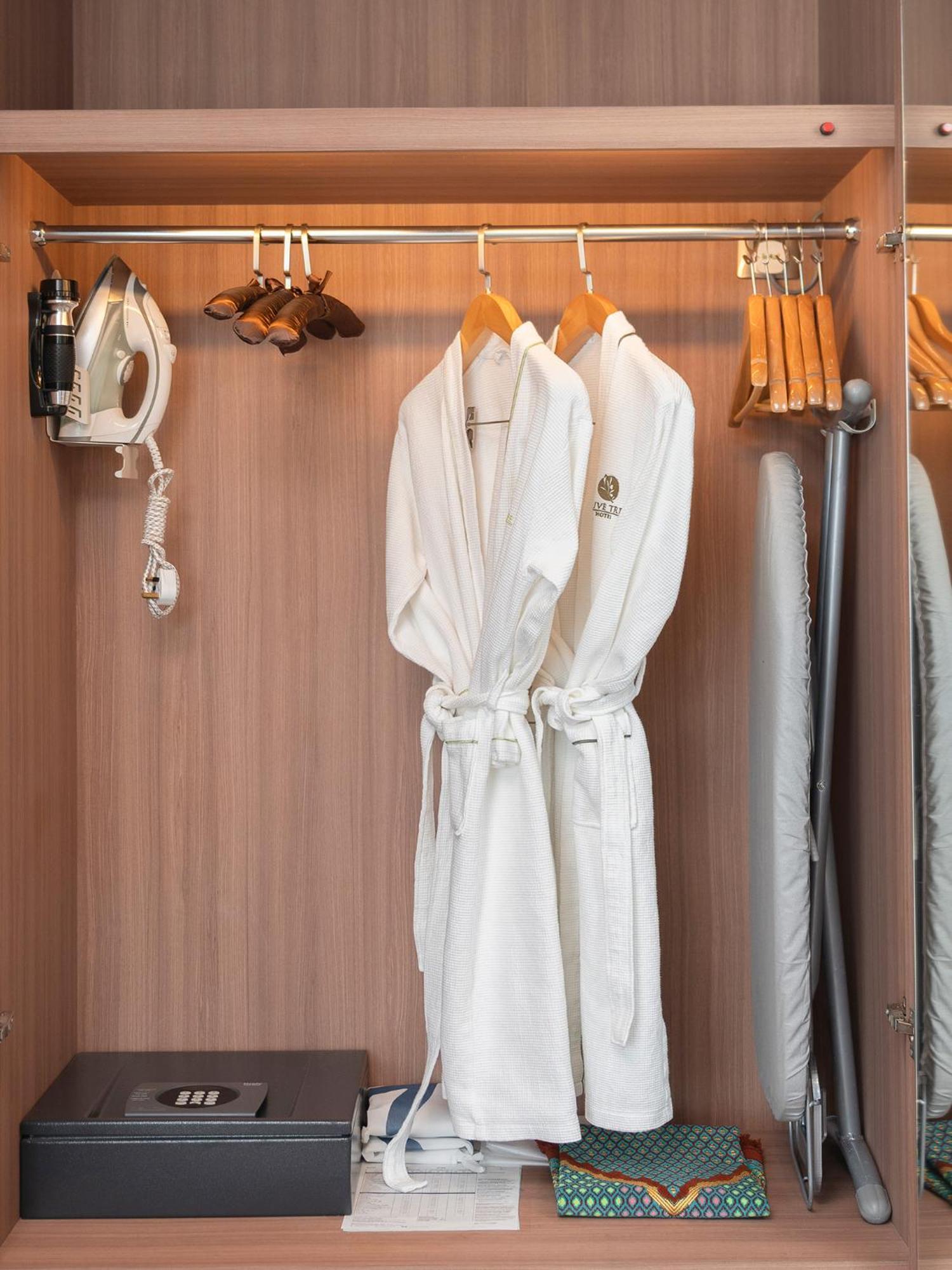 โอลีฟ ทรี โฮเต็ล ปีนัง Hotel บายันเลอปาส ภายนอก รูปภาพ